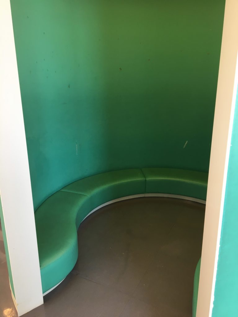 円形のスペース